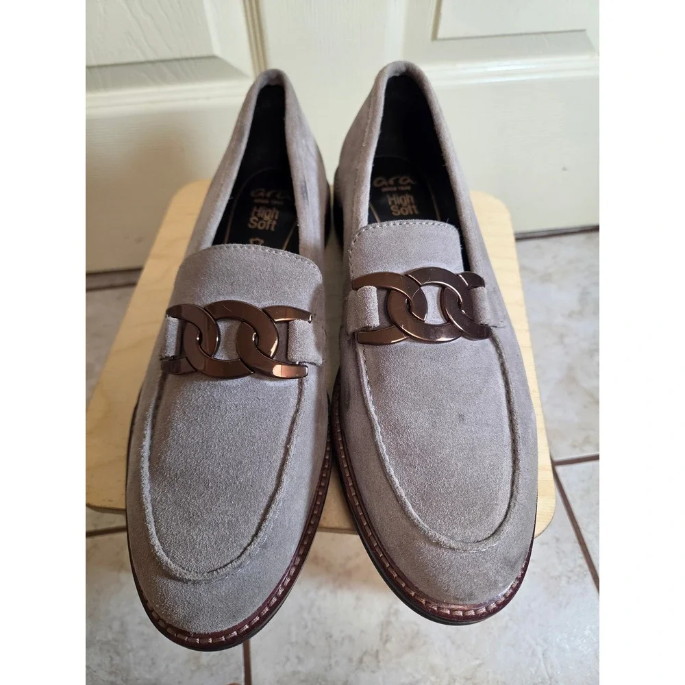 Ara High Soft Grey Suede Chain Link Loafers Womens Size 7.5 UK 5